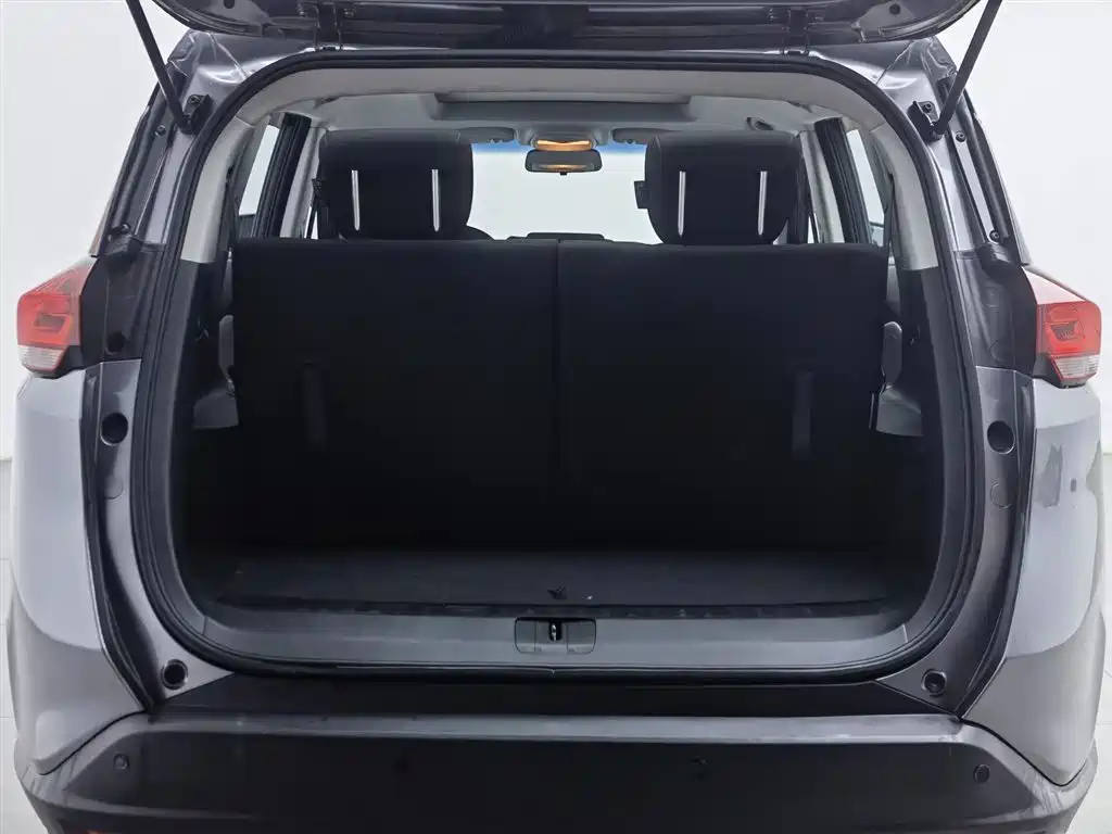 Chevrolet Volando 2019 530T Automatic Power Enjoyment Edition (5+2 seater) China VI фото 16