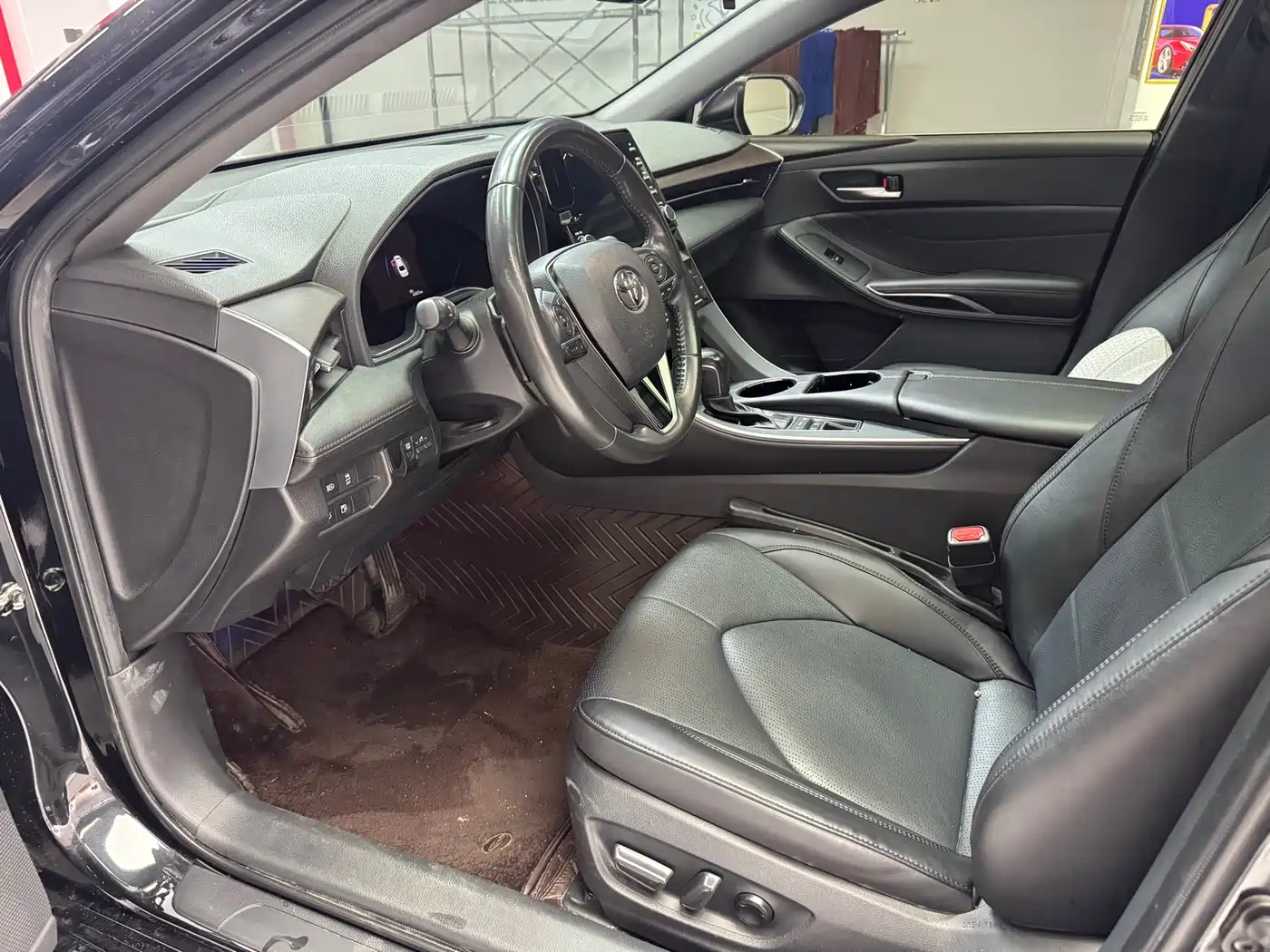 Toyota Avalon 2022 2.5L Luxury Edition фото 4