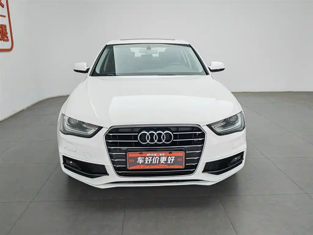 Audi A4L 2016 35 TFSI Collector's Edition S line Comfort фото 3