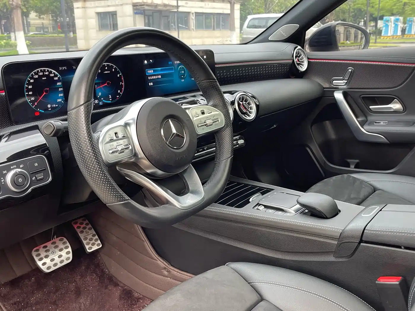 Mercedes-Benz A-Class 2022 Facelift III A 200 L Sport Sedan Fashion фото 21