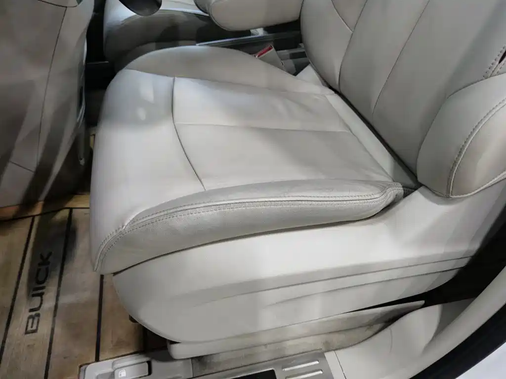 Buick GL8 2020 Model Land Business Class 652T Luxury фото 20