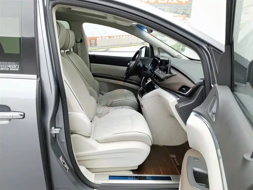 Buick GL8 2021 Land Business Class 652T Luxury фото 23