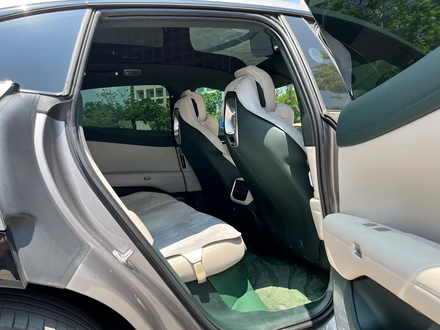 Xiaomi Auto Xiaomi YU7 2025 Extended Range RWD Edition фото 19