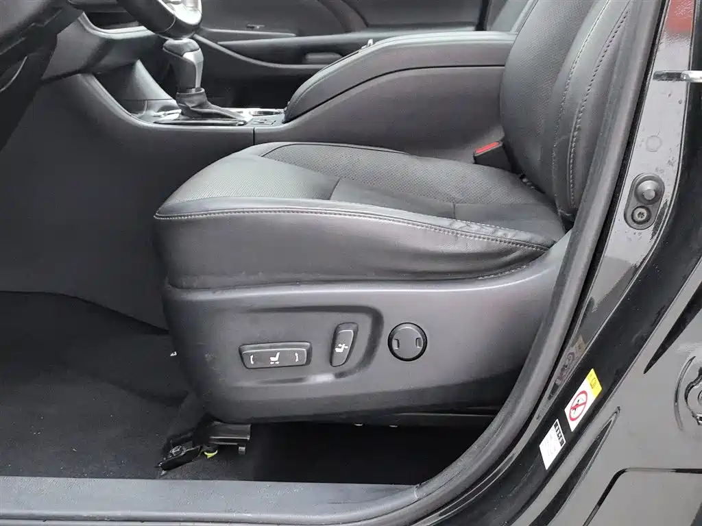 Toyota Highlander 2021 2.0T AWD Luxury 7-Seater фото 20