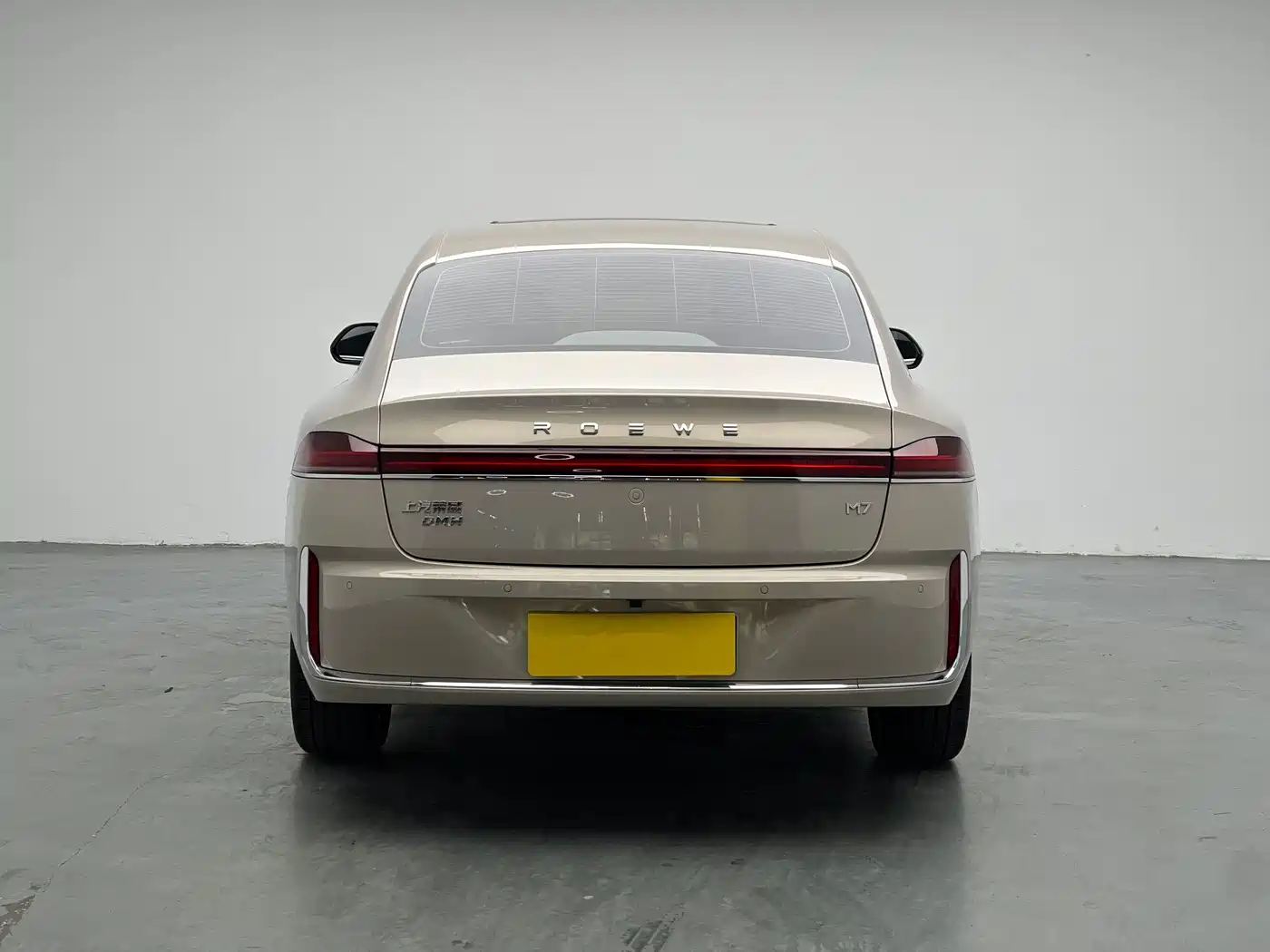 Roewe M7 DMH 2025 2025 1.5T 115km Mid-range