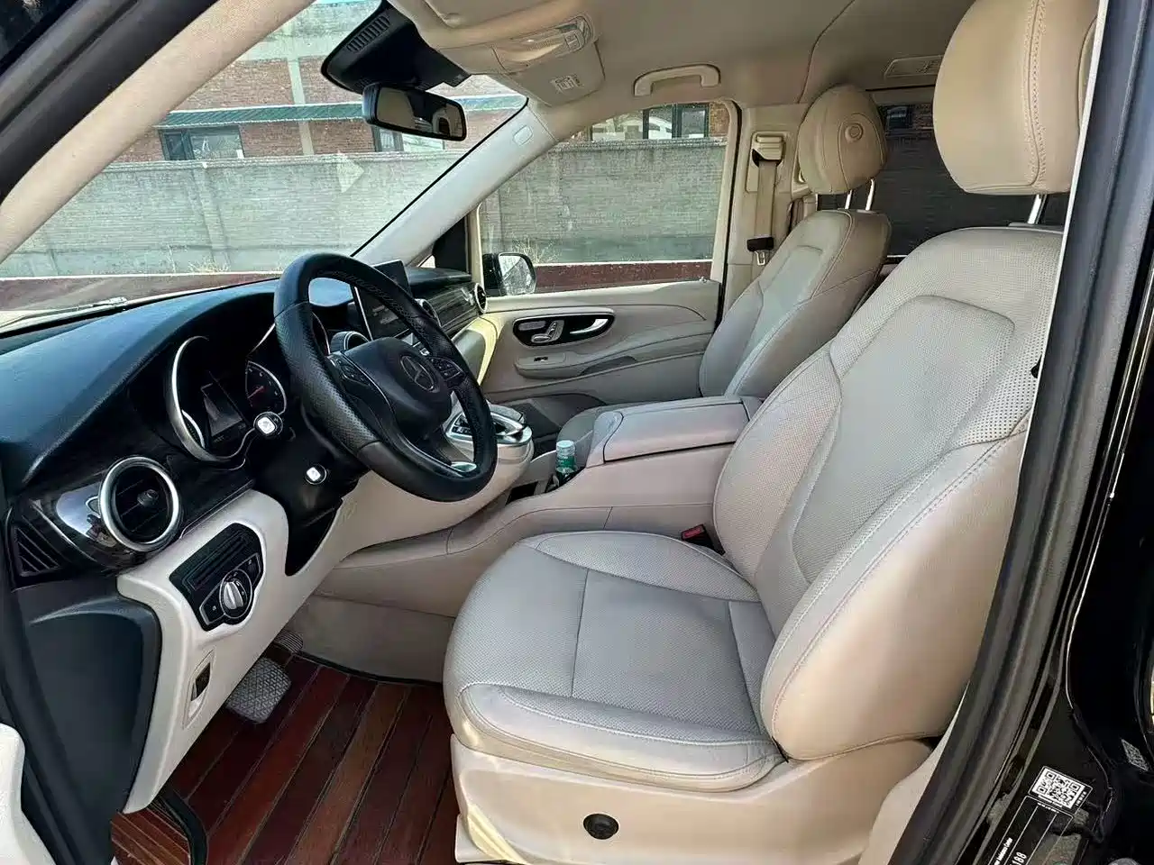 Mercedes-Benz V-Class 2018 V 260 Navigator Edition China VI фото 7