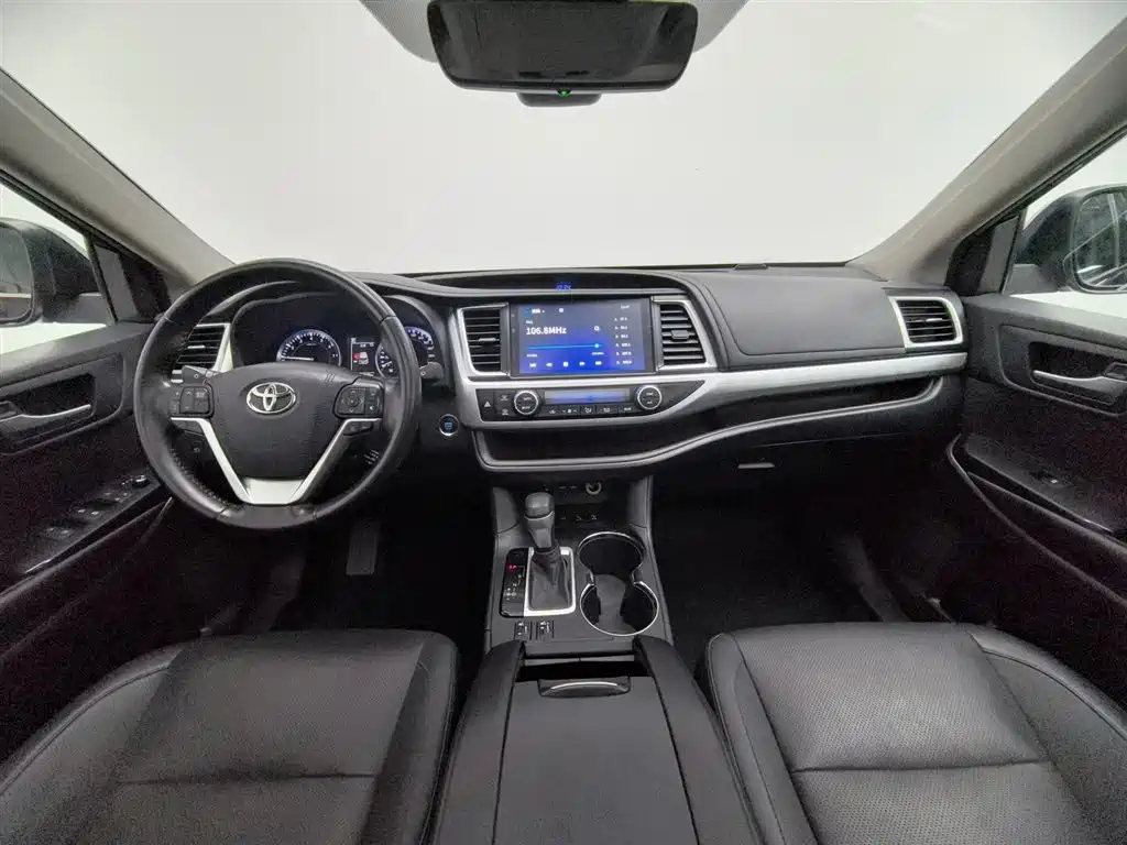 Toyota Highlander 2021 2.0T AWD Luxury 7-Seater фото 5