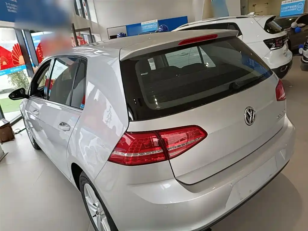 Volkswagen Golf 2015 1.4TSI Automatic Comfort фото 5