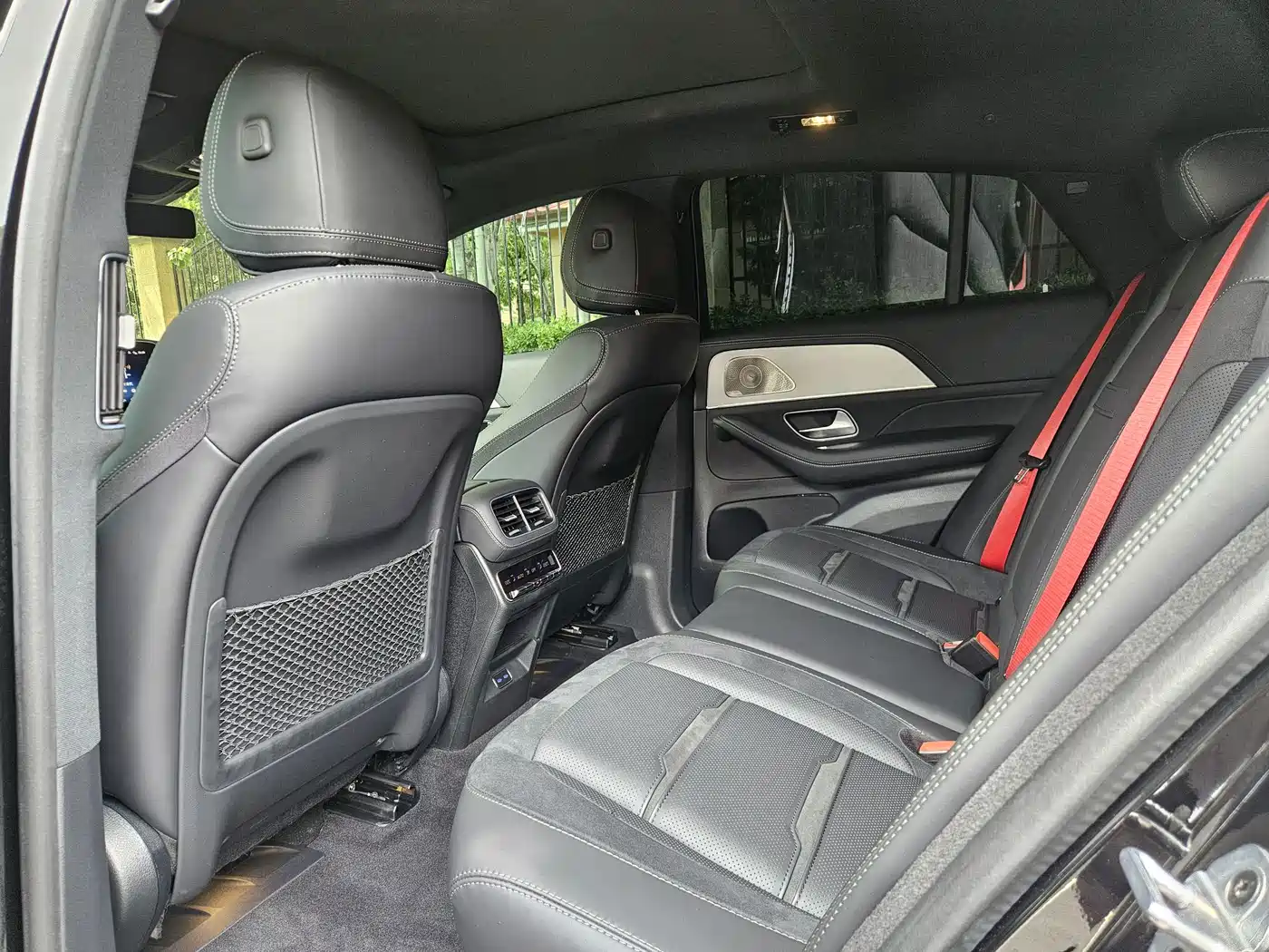 Mercedes-Benz GLE Coupe AMG 2024 AMG GLE 53 4MATIC+ Coupe SUV фото 8