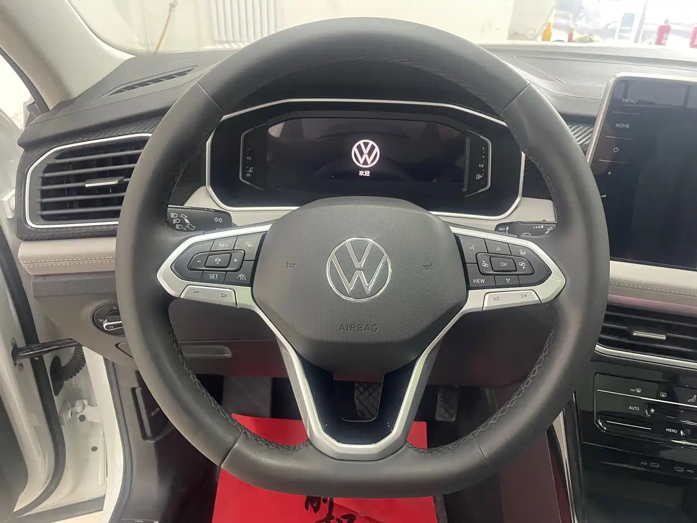 Volkswagen Tayron 2023 280TSI 2WD Luxury Plus Advanced Edition фото 11