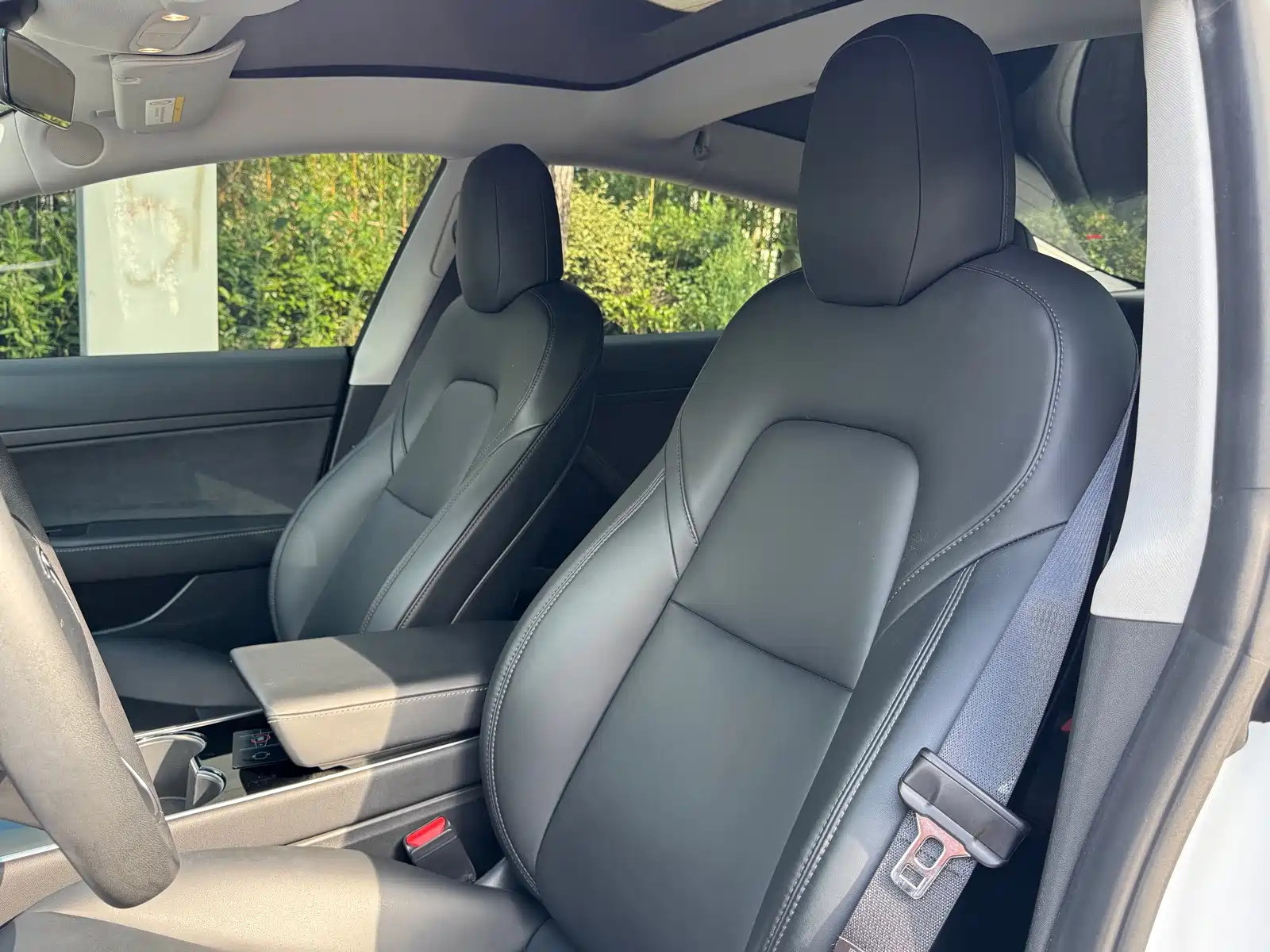 Фото 5 - Tesla Model 3