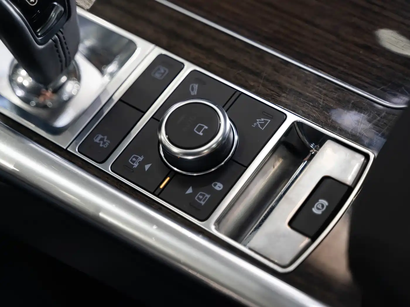 Land Rover Range Rover Sport PHEV 2018 Model P400e фото 16