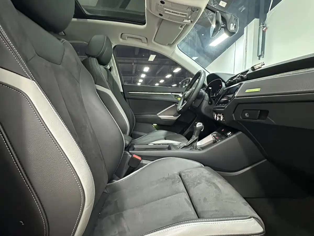 Audi Q3 2022 35 TFSI Fashion Dynamic фото 15