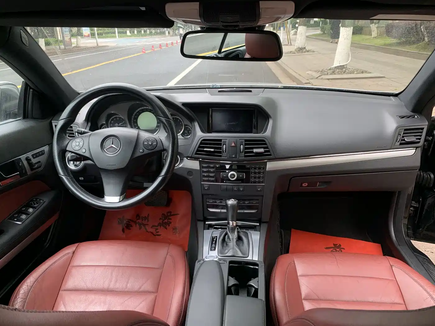 Mercedes-Benz E-Class (Import) 2010 E 260 CGI Coupe фото 9