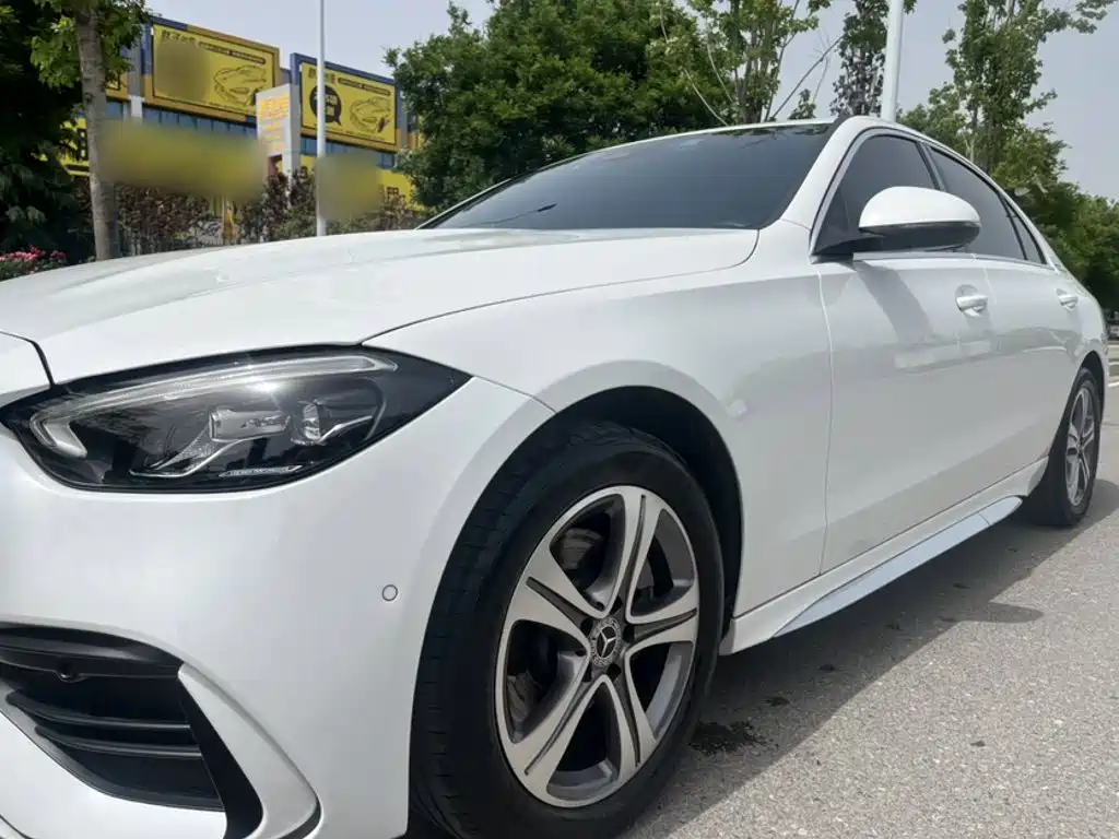 MERCEDES-BENZ CLASS C