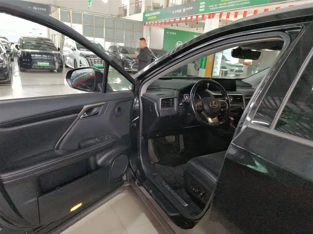 LEXUS RX