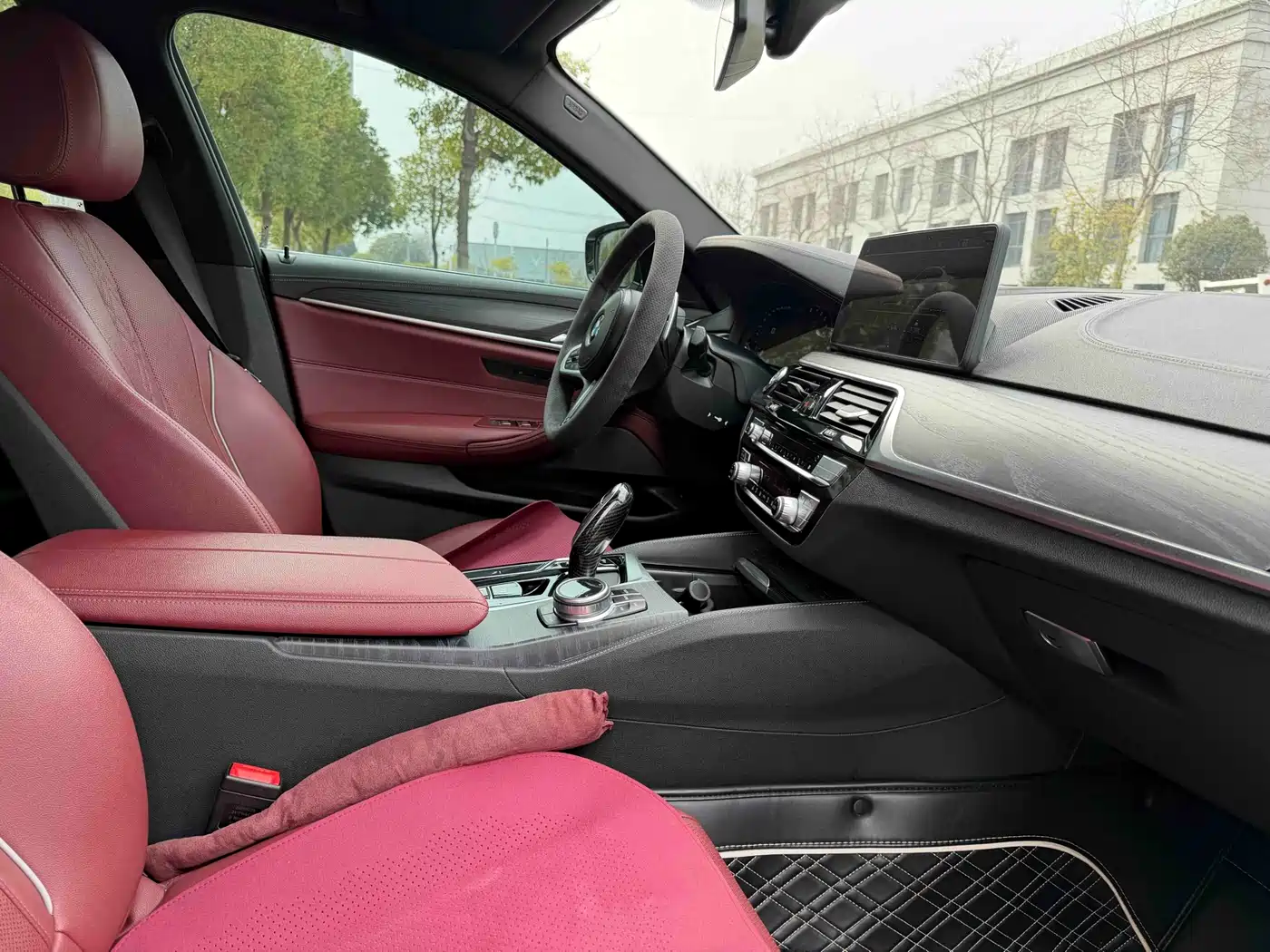 BMW 5 Series 2021 530Li Leading M Sport Package фото 7