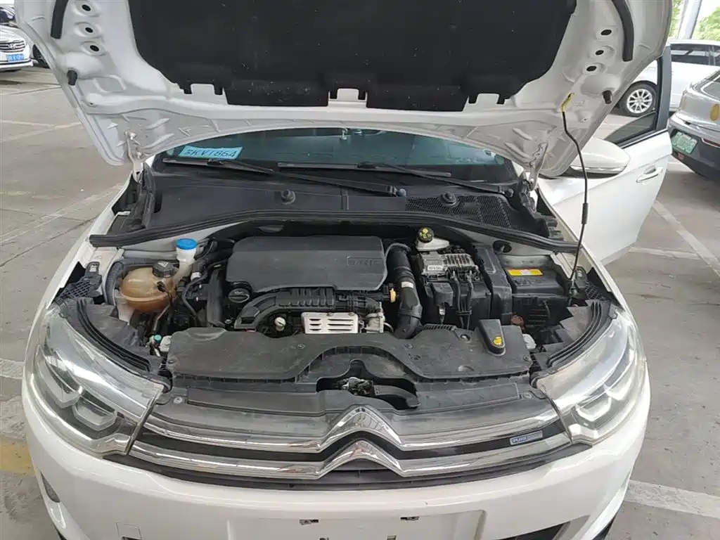 Фото 20 - Citroën C3-XR
