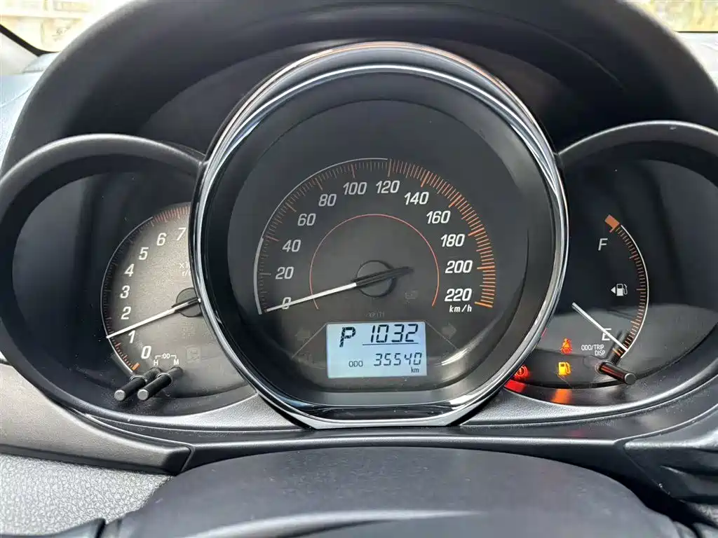 Toyota YARiS L Zhi Xuan 2021 1.5L CVT Luxury Edition фото 17