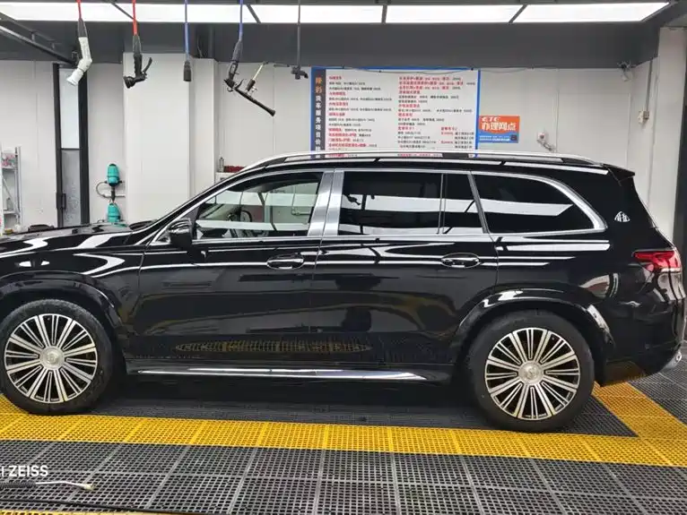 Mercedes-Benz Maybach GLS 2022 GLS 480 4MATIC фото 4