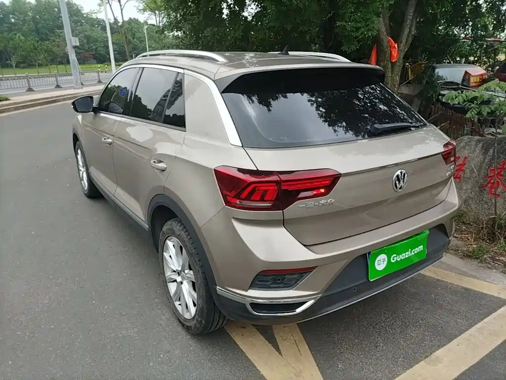Volkswagen T-ROC 2018 230TSI DSG 2WD Progressive China V фото 5