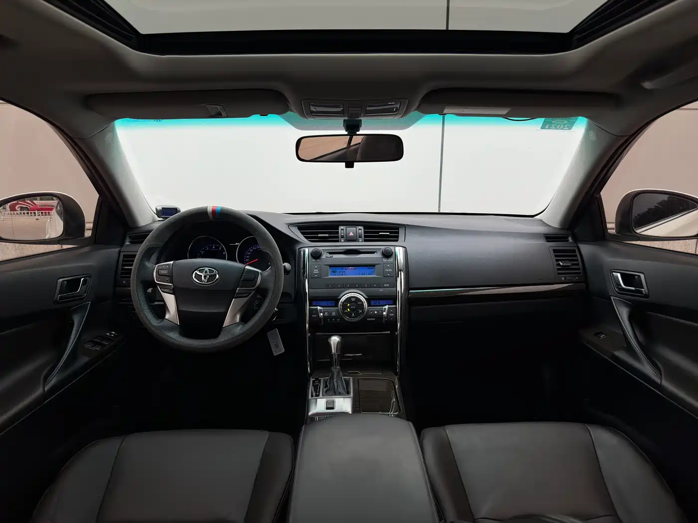 Toyota Reiz 2017 2013 2.5V Elite Edition