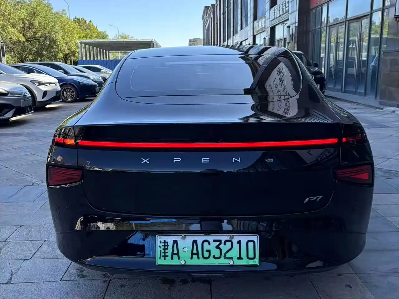 Фото 4 - XPeng P7
