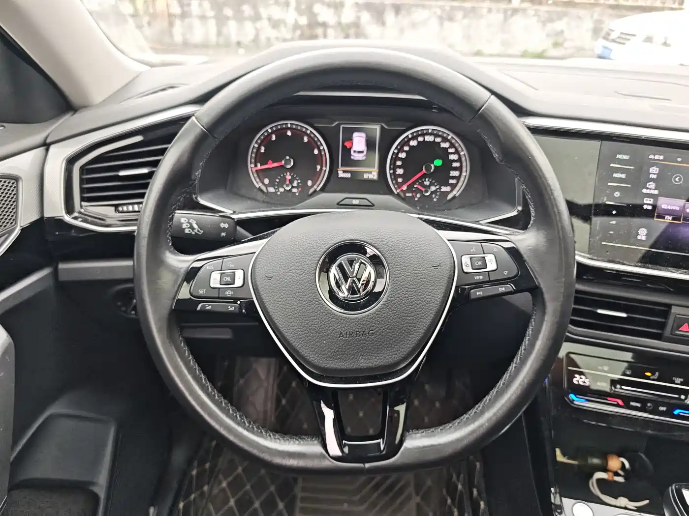 Volkswagen Tayron 2020 330TSI 2WD Luxury Smart Edition фото 17