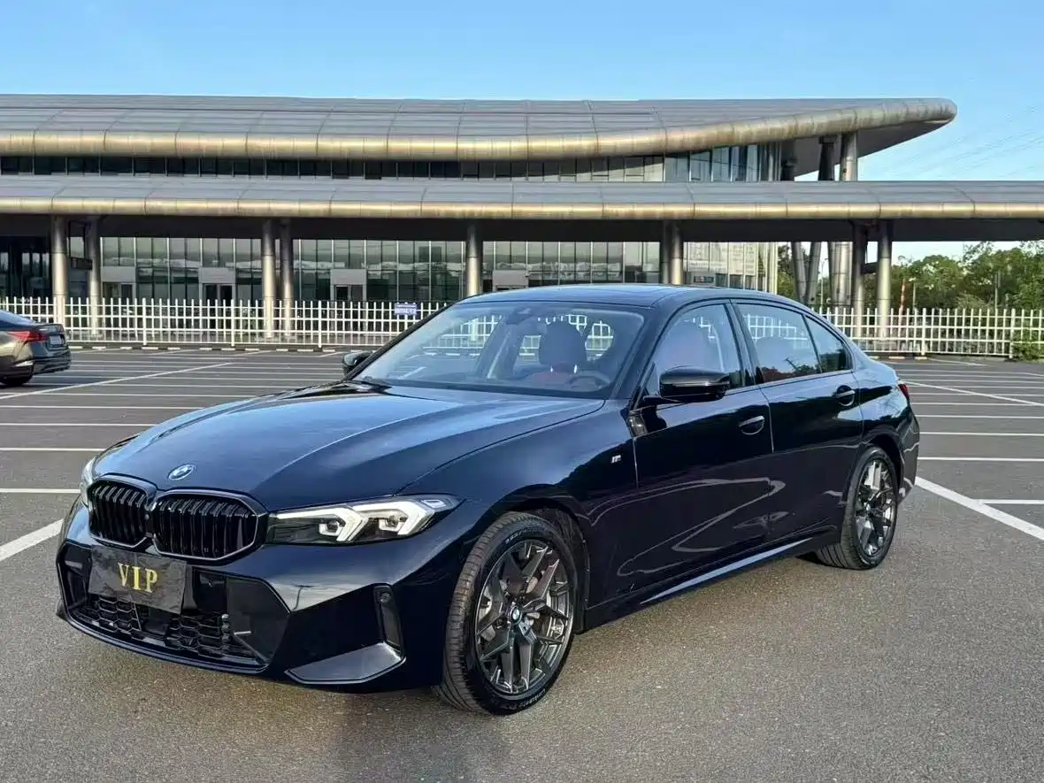 BMW 3 Series 2025 330Li M Sport Night Edition