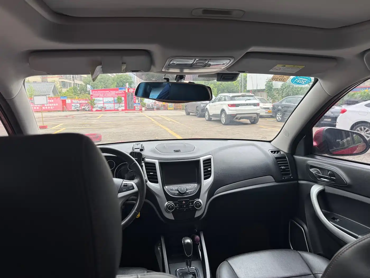 Фото 7 - Changan CS35
