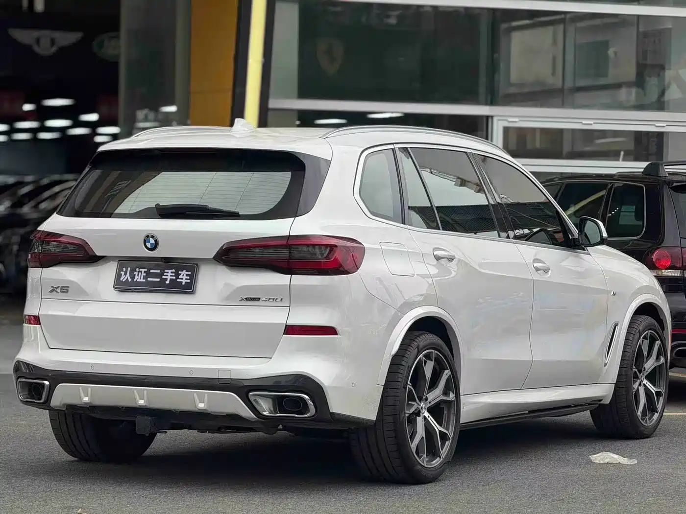 BMW X5 2022 xDrive 30Li Premium M Sport Package фото 4