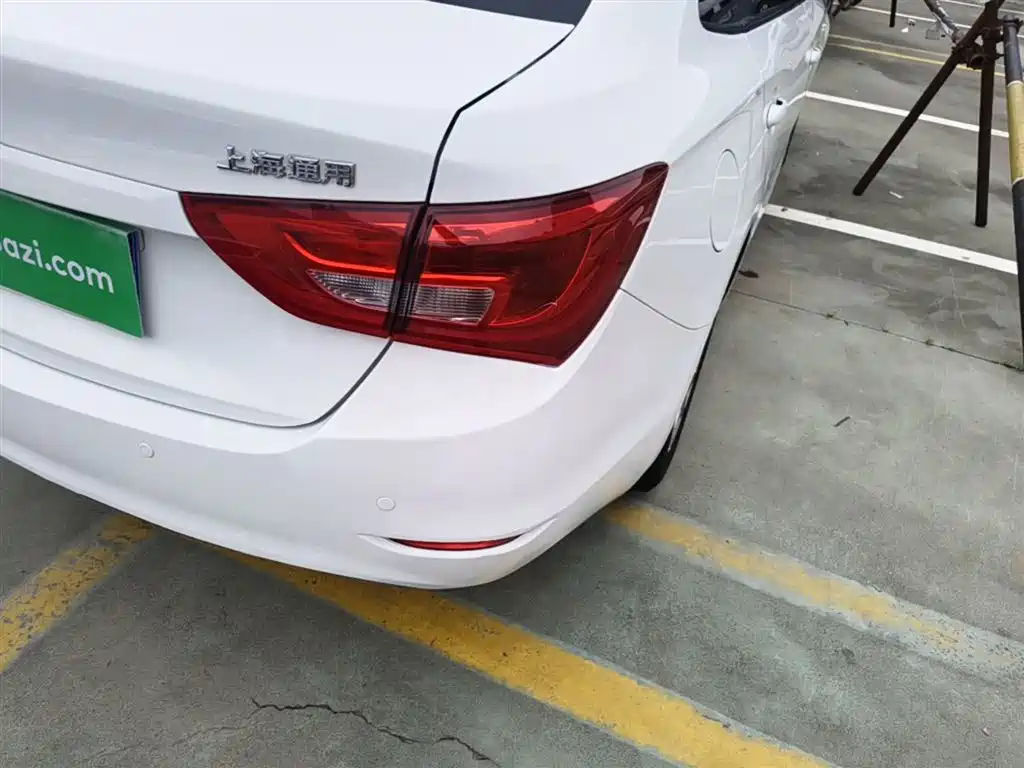 Buick Excelle 2015 15N Automatic Progressive фото 8