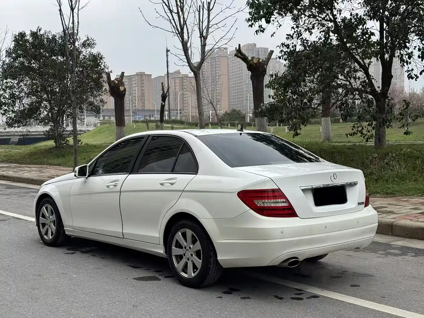 Mercedes-Benz C-Class 2013 C 180 Classic Grand Edition фото 7