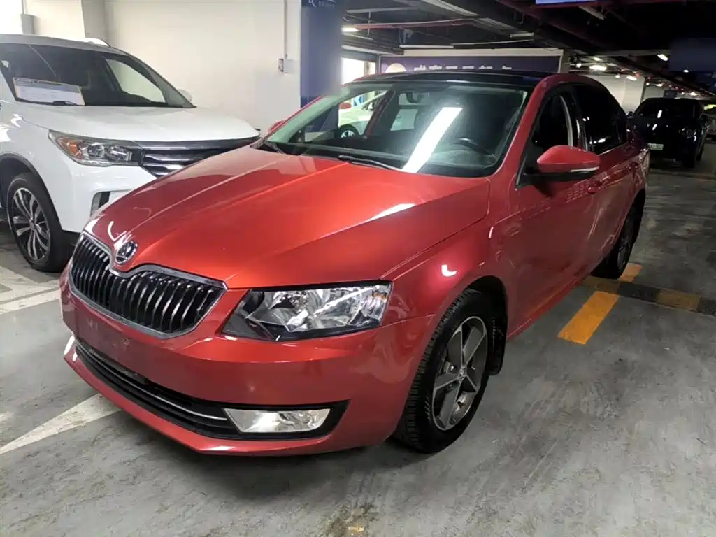 Škoda Octavia 2016 TSI280 DSG Smart Edition фото 2