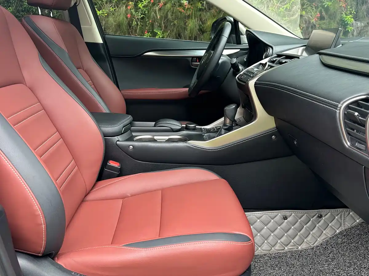 Lexus NX 2016 200 AWD F Sport фото 13