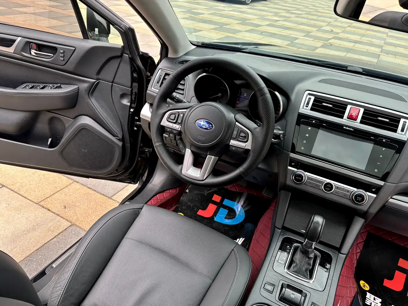 Subaru Outback 2015 2.5i Sport Navigation Edition фото 19