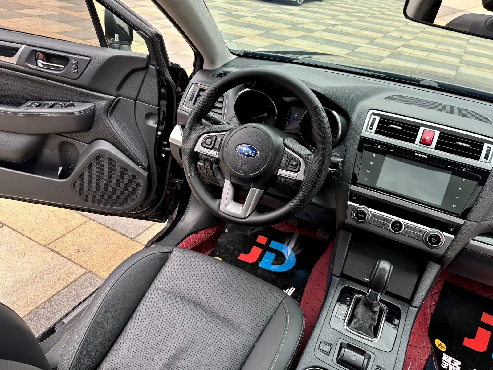 Фото 19 - Subaru Outback