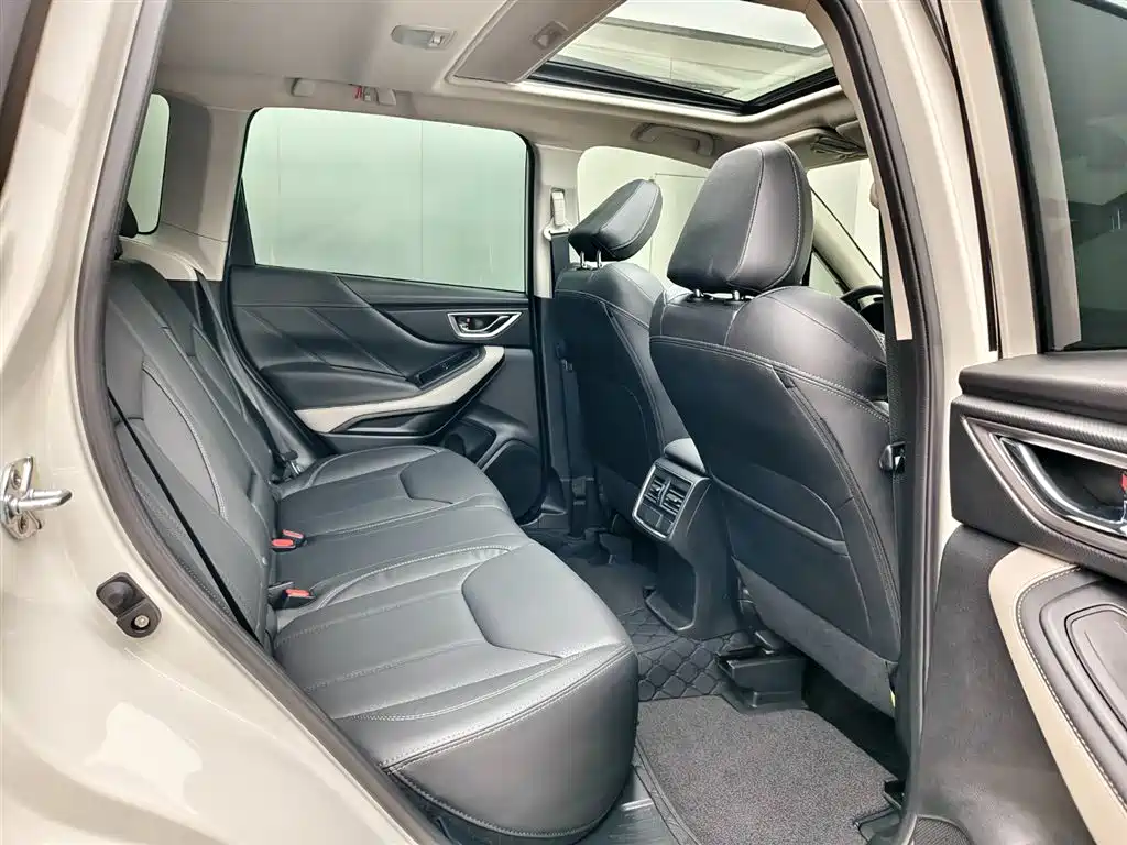 SUBARU FORESTER