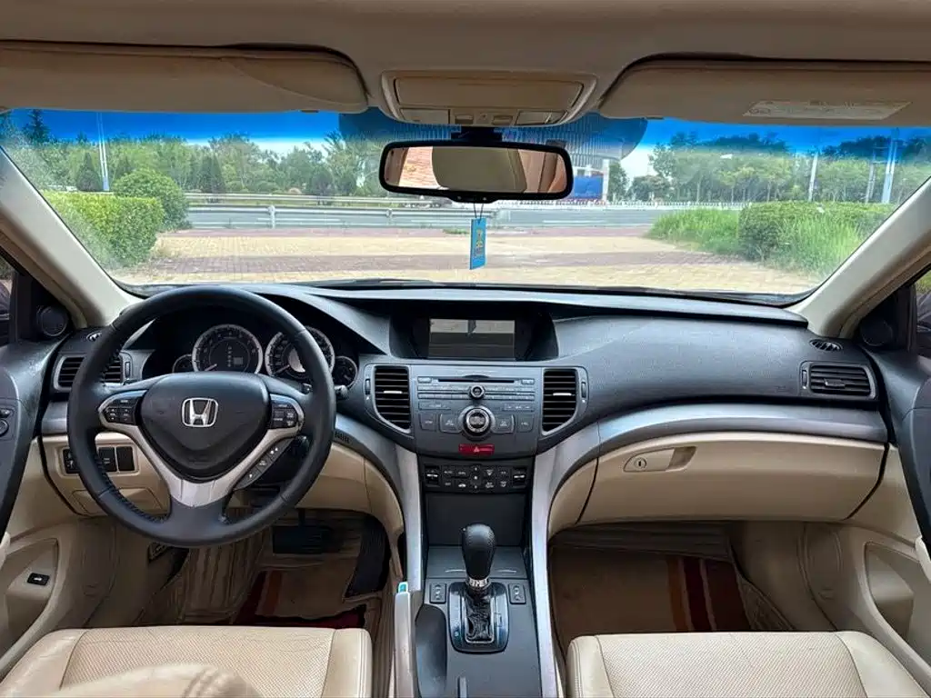 Honda Spirior 2012 2009 Model 2.4L Luxury Edition