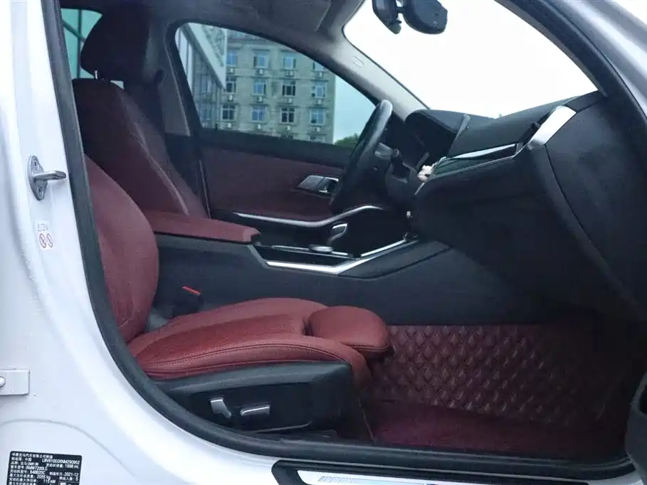 BMW 3 Series 2022 320Li M Sport Package фото 7