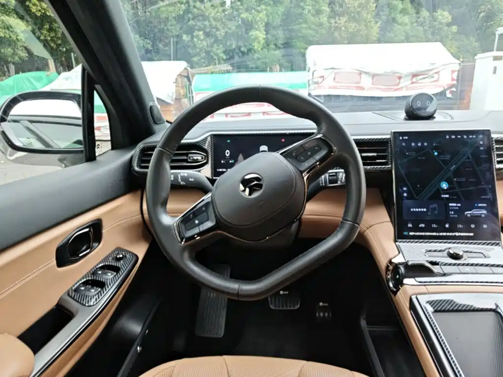NIO ES8 2021 2020 580KM 7-Seater
