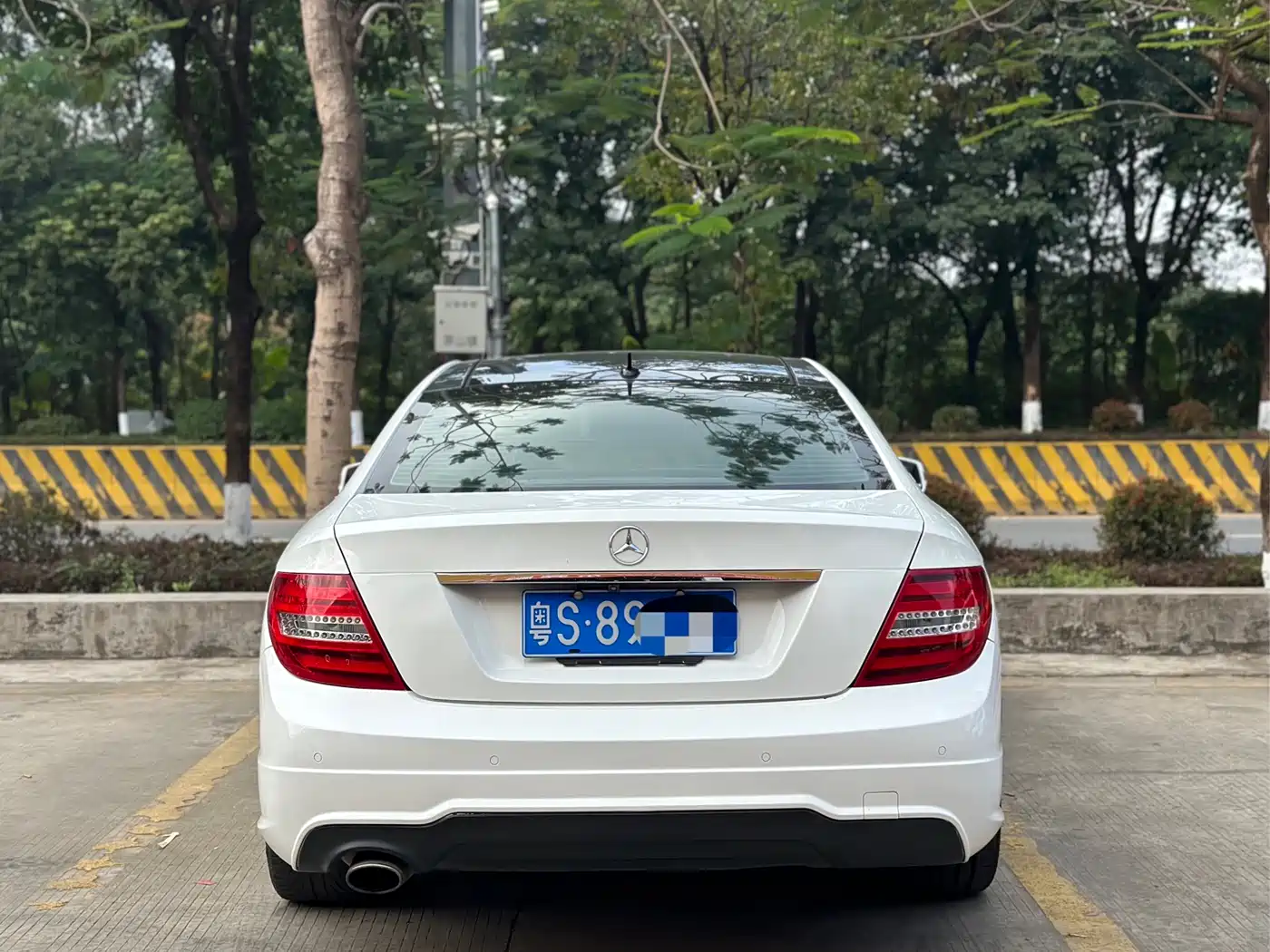 Mercedes-Benz C-Class (Import) 2013 C 180 Coupe фото 5