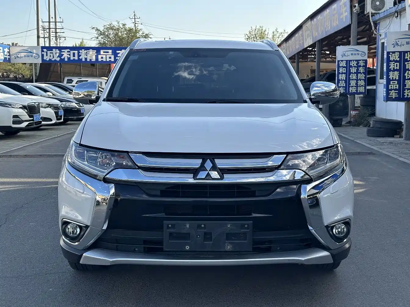 Mitsubishi Outlander (Import) 2016 2016 2.4L 4WD Elite 5-seater