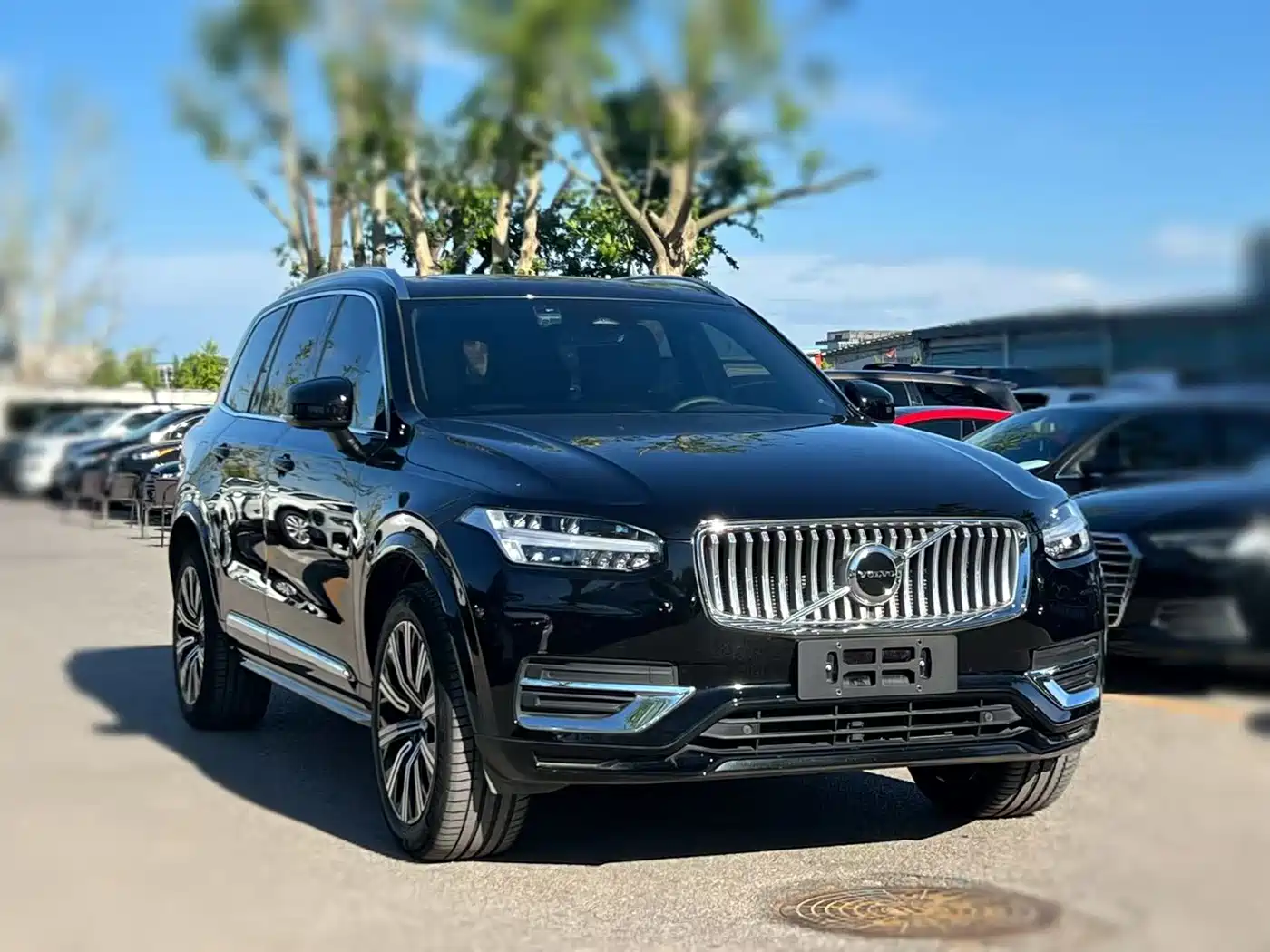 VOLVO XC90