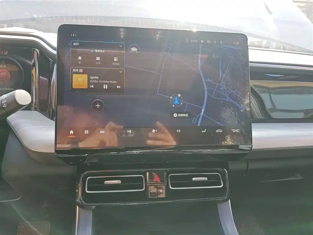 GAC Trumpchi Trumpchi GS8 2022 Pilot Series 2.0TGDI 2WD Luxury Smart Connect Edition (7-Seater) фото 13
