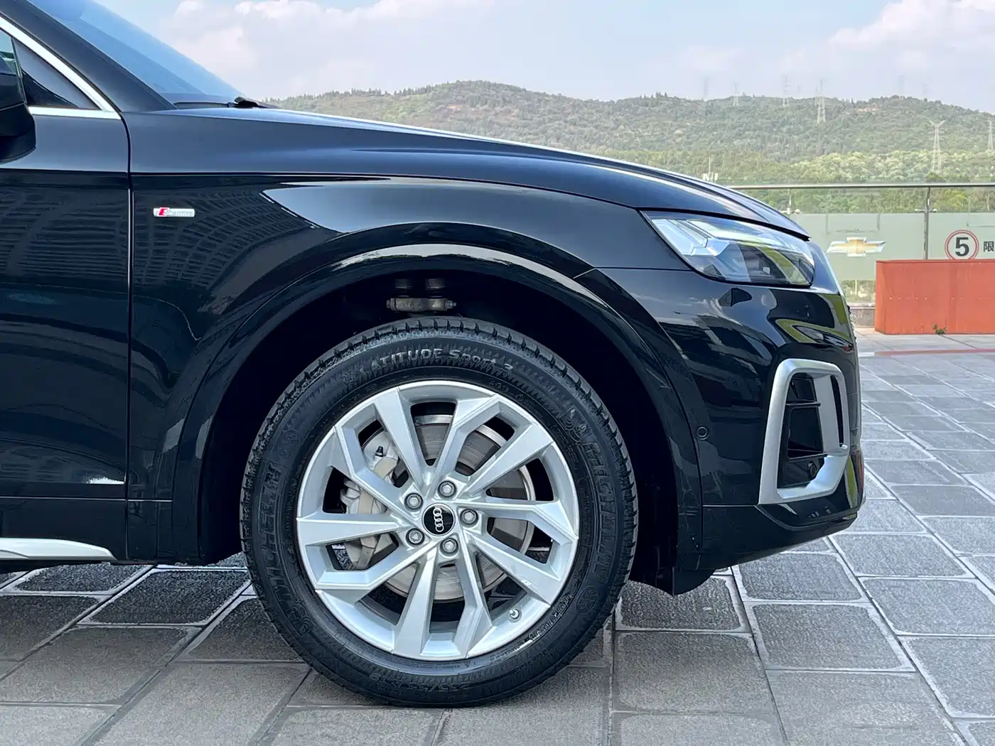 Audi Q5L 2022 40T Luxury Dynamic фото 17