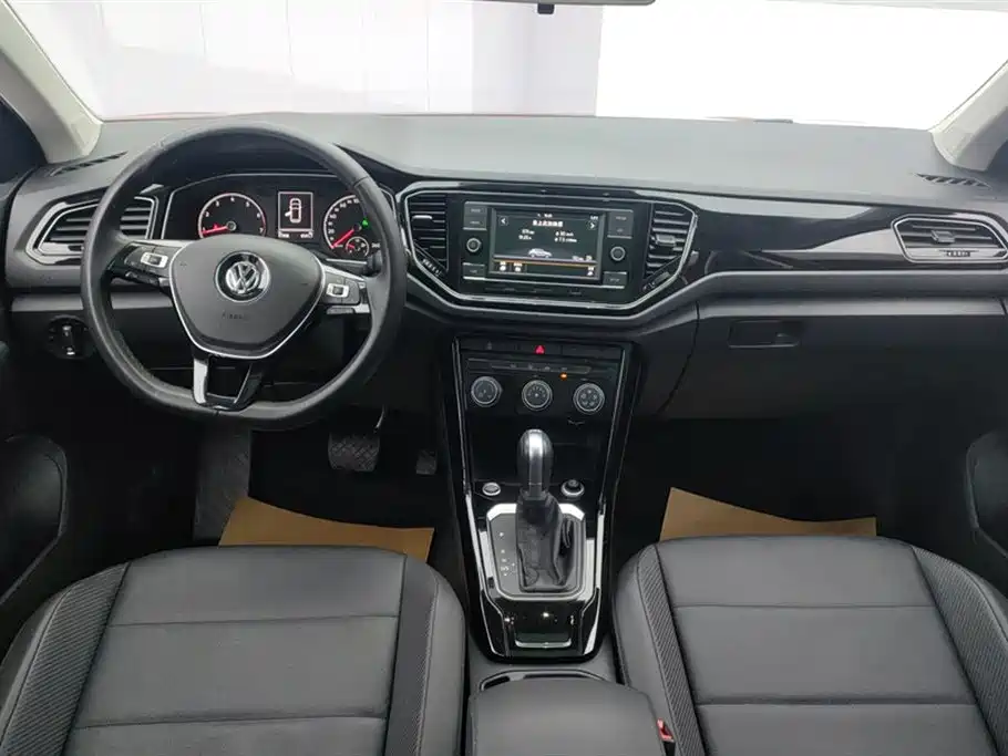Volkswagen T-ROC 2018 280TSI DSG 2WD Comfort (China V) фото 12