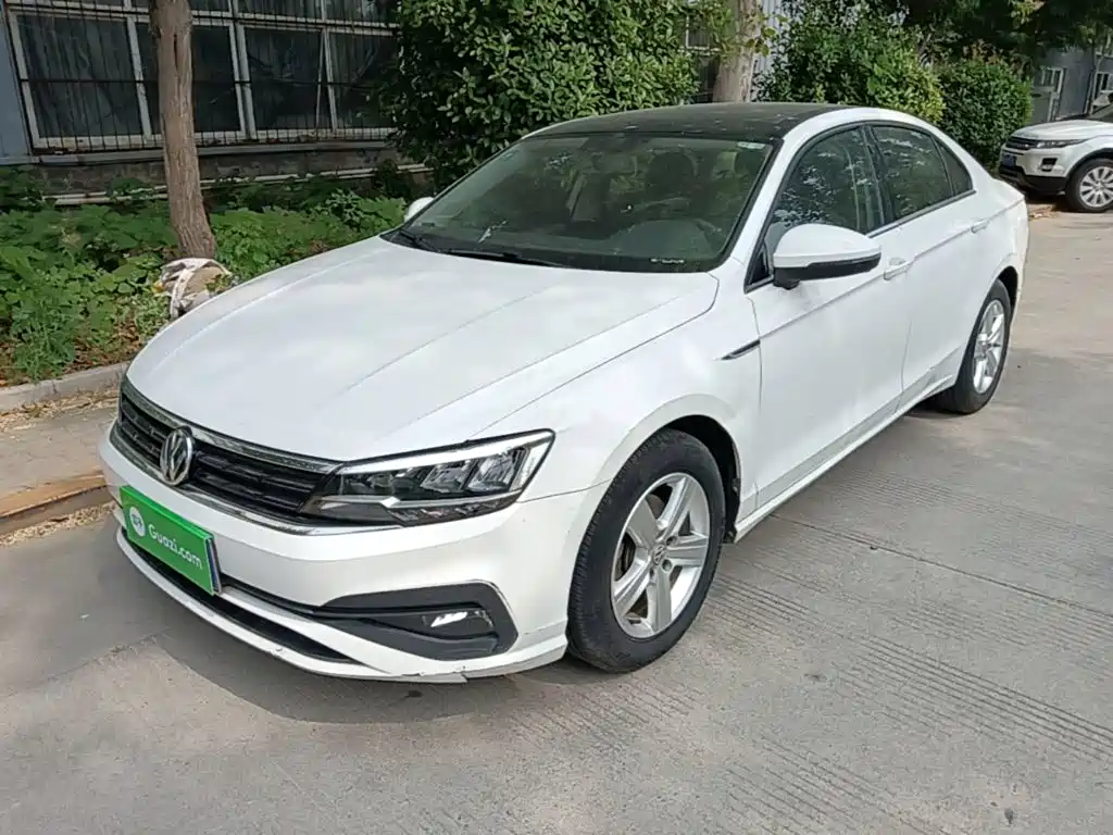 Volkswagen Lamando 2021 230TSI DSG Fashion Edition