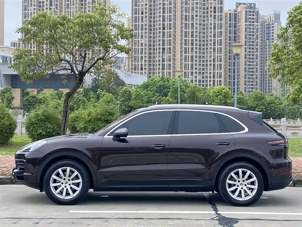Porsche Cayenne 2018 Cayenne 3.0T фото 3