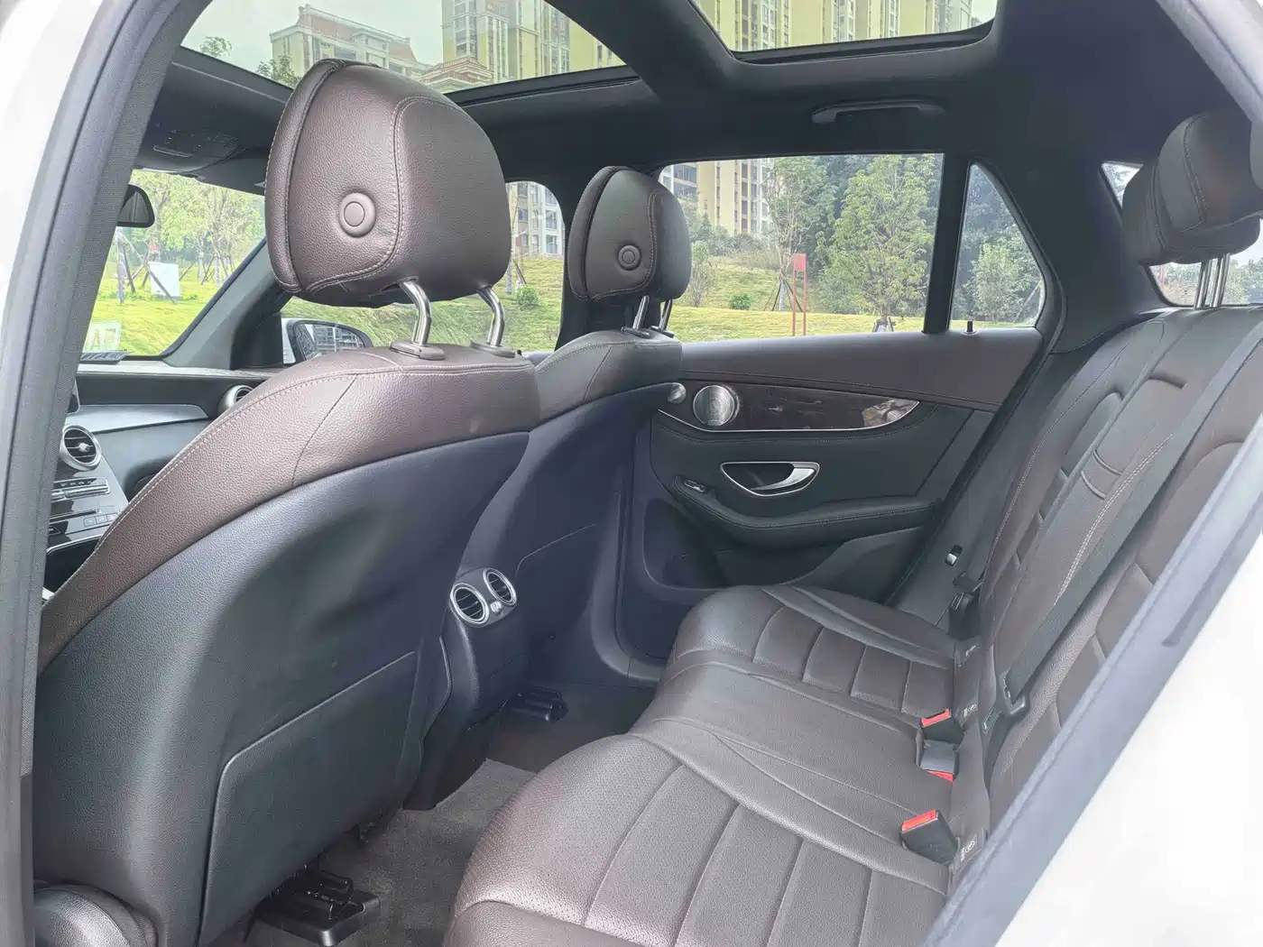 Mercedes-Benz GLC 2016 GLC 260 4MATIC Dynamic фото 8